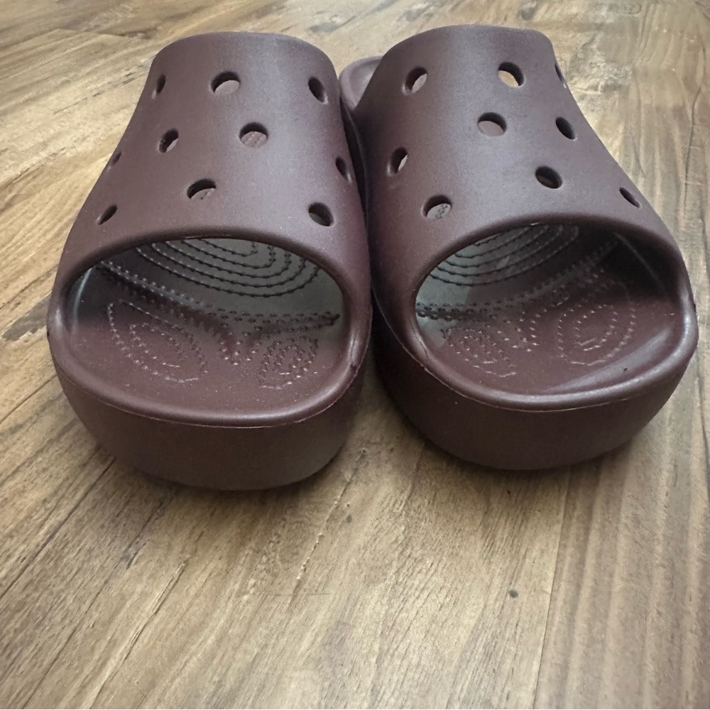Crocs Classic Platform Slide Sandals Iconic Comfort Dark Cherry - Picture 6 of 9